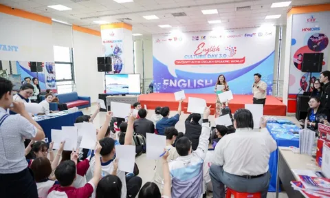 Liên tục đạt chuẩn kiểm định quốc tế, UEF nâng tầm chất lượng đào tạo