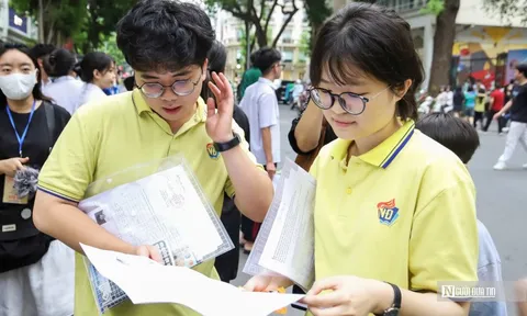 Thi tốt nghiệp 2025: Thí sinh Chương trình 2006 thi môn cuối