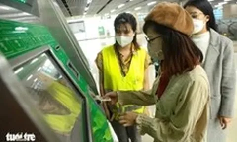 Hà Nội triển khai loại vé đi được cả xe buýt và metro, bán giá gần 6 triệu đồng/năm
