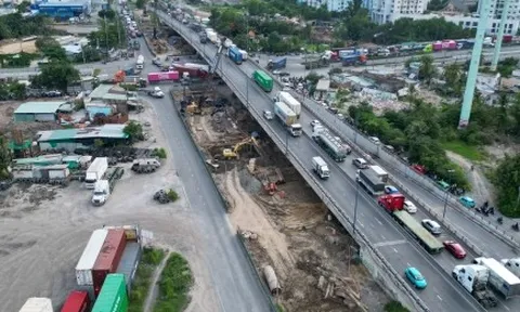 Nút giao Mỹ Thủy hơn 3.400 tỷ đồng ì ạch gần 9 năm do vướng mặt bằng