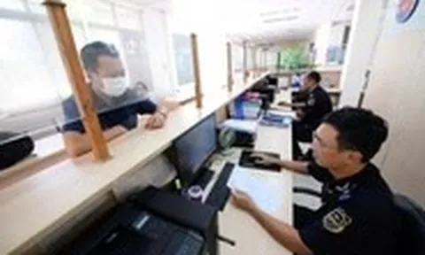 Nhầm lẫn phân loại thiết bị điện tử áp dụng thuế VAT, hải quan phải ra văn bản hỏa tốc