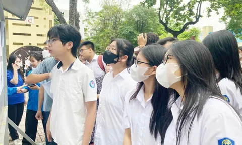 Loạt trường đại học xét học bạ, chứng chỉ trong tháng 7