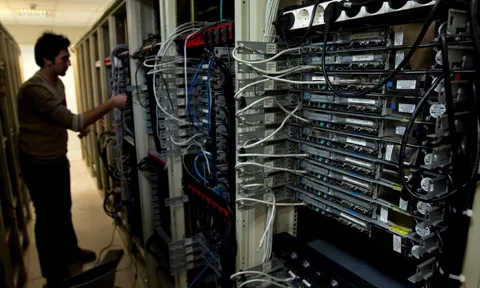 Iran đã cắt Internet cả nước như thế nào?