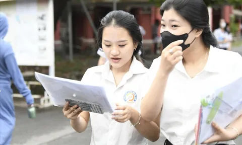 Hệ lụy của đề thi khó: 'Kích cầu' học thêm, dạy thêm tiêu cực