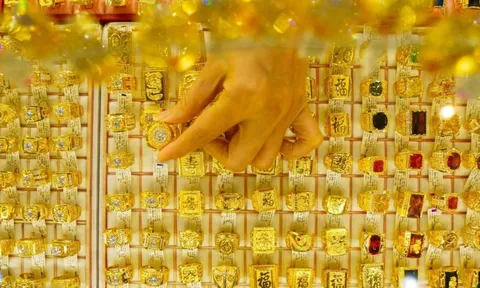Sáng 4/7: Giá vàng trong nước quay đầu giảm