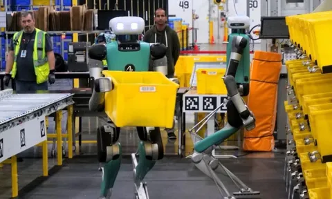 Robot tự hành tại các kho hàng Amazon sắp nhiều bằng con người