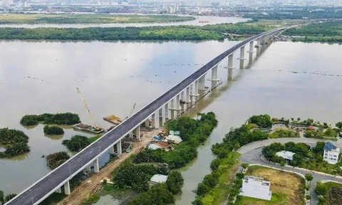 Người dân từ Tp.HCM đi Đồng Nai - Sân bay Long Thành sẽ nhanh hơn nhờ cây cầu gần 2.000 tỉ đồng chính thức thông xe vào tháng 9