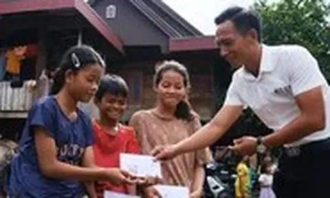 Người lái drone cứu 2 trẻ bị kẹt lũ: Xin đừng gọi tôi là người hùng