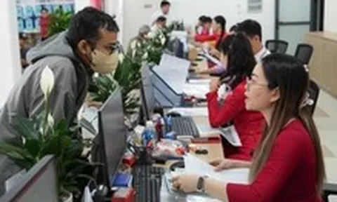 Xem danh mục 2.168 thủ tục hành chính cấp thành phố và cấp phường, xã, đặc khu tại TP.HCM
