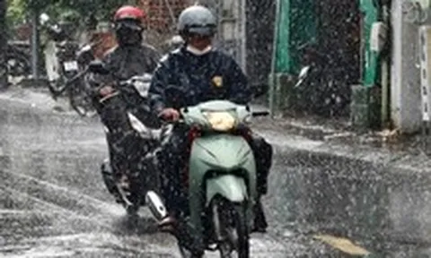 Thời tiết hôm nay 8-7: Bắc Bộ ngày nắng nóng, Nam Bộ mưa rào chiều tối