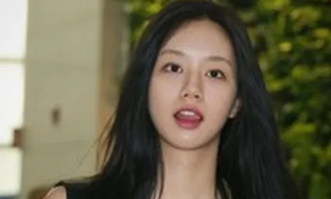 Hyeri tung loạt ảnh dạo chơi TP.HCM trước buổi fan meeting đầu tiên cùng khán giả Việt