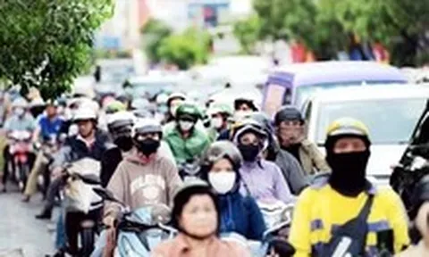 Hà Nội cấm xe máy chạy xăng trong khu vực vành đai 1, TP.HCM thì sao?