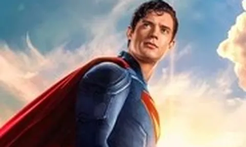 Superman soán ngôi Thế giới khủng long, lọt top 3 phim mở màn ấn tượng nhất 2025