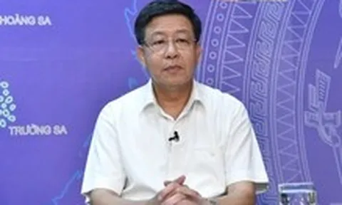 Phó chủ tịch UBND Hà Nội: 'Không hạn chế ngay xe cá nhân, mà là chuyển đổi'