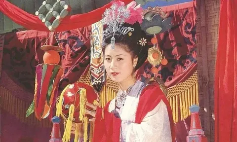 Tây Du Ký 1986: Nữ diễn viên quan trọng nhất đoàn phim, xuất hiện chớp nhoáng nhưng đãi ngộ là số 1