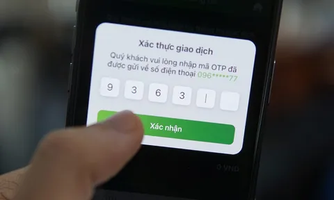 Lý do hàng triệu người bị trừ sạch tiền trong tài khoản ngân hàng