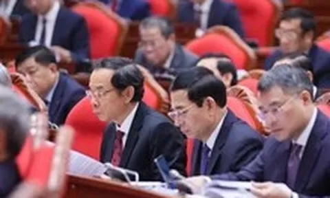 Trung ương Đảng thực hiện một số nội dung về công tác cán bộ