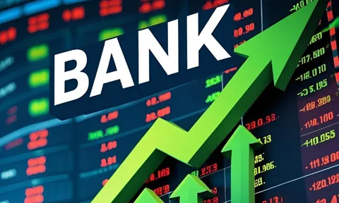 Một cổ phiếu ngân hàng tăng giá gấp 2 lần kể từ đáy tháng 4
