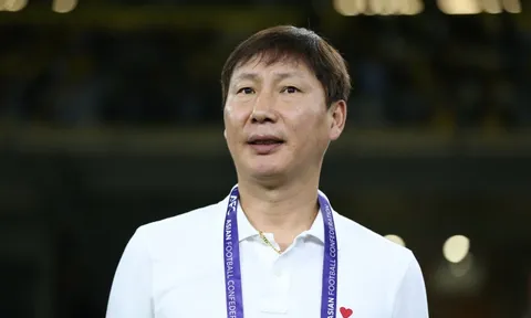 Không chủ quan trước U23 Lào, HLV Kim Sang-sik hướng tới khởi đầu hoàn hảo