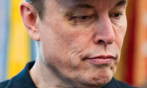 Robotaxi: Canh bạc ai cũng hiểu chỉ trừ Elon Musk vẫn ‘u mê’