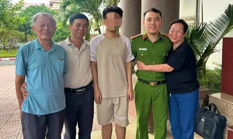Bí ẩn phía sau cuộc gọi yêu cầu thuê phòng khách sạn để “hợp tác điều tra”