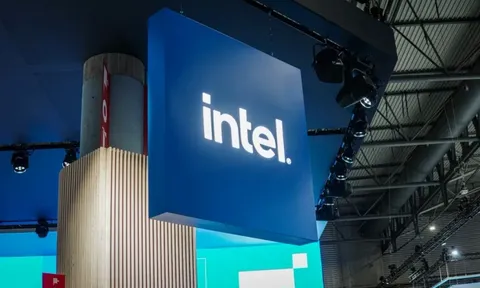 Intel lao dốc khiến các nhà đầu tư thêm bi quan
