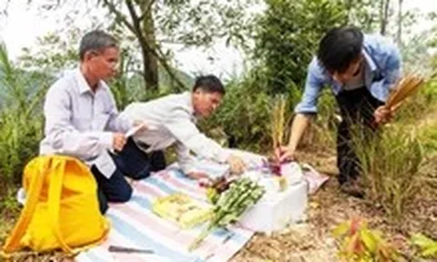 Đi tìm hình bóng anh trai