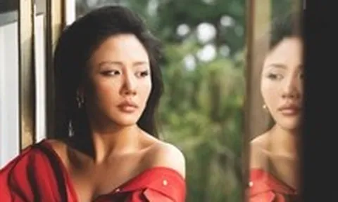 Trấn Thành mời Văn Mai Hương đóng phim Tết sau khi xem MV Ướt lòng