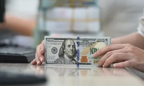 Ngày 31/7, Ngân hàng Nhà nước tiếp tục tăng giá USD sau động thái của Fed