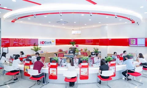 Đẩy mạnh kinh doanh số, HDBank báo lãi 10.068 tỷ đồng trong 6 tháng đầu năm, ROE lên tới 26,5%