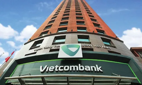 Vietcombank giảm mạnh trích lập dự phòng, vững ngôi đầu bảng lợi nhuận