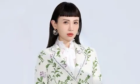 Nữ ca sĩ nổi tiếng hẹn hò "hồng hài nhi" kém 22 tuổi, bị "chính thất" lên tiếng?