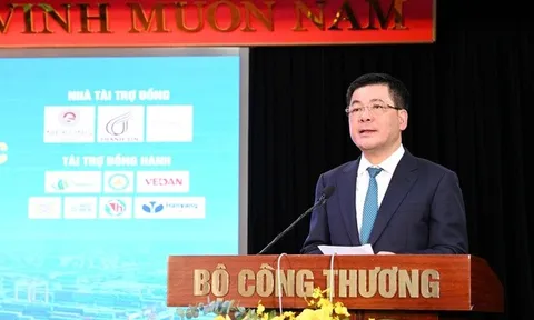 Bộ trưởng Công Thương nêu định hướng chiến lược đẩy mạnh xuất nhập khẩu
