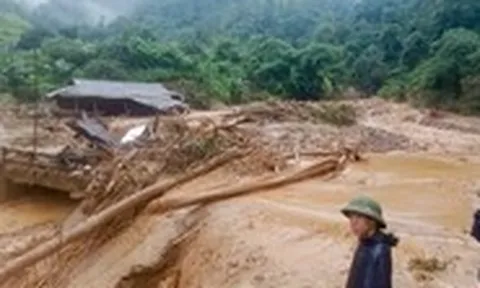 Mưa lũ ở Điện Biên: Tìm thấy 2 người mất tích chỉ bị thương, 9 người chết