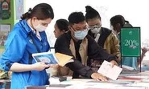 Đọc và 'nghe nói'