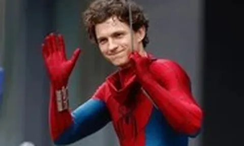 Người Nhện tìm về tạo hình kinh điển trong Spider-Man 4