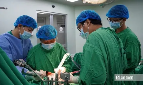 Lần đầu tiên thực hiện cắt gan bằng dao mổ siêu âm CUSA tại Bệnh viện Đa khoa TƯ Cần Thơ