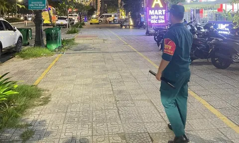 Công an, dân quân Đà Nẵng túc trực ngăn chặn ăn xin, hàng rong quấy nhiễu du khách