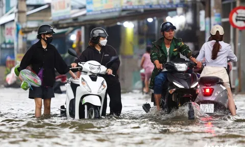 Thiệt hại hàng tỉ USD vì hạ tầng quá tải, những giải pháp TP.HCM cần làm ngay