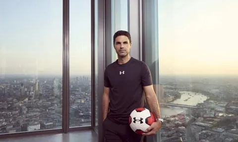 HLV Mikel Arteta của Arsenal hợp tác với Under Armour