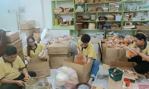 Bán hàng online ngày càng khó