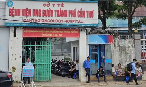 Bệnh viện Ung bướu 'kêu khó' khi được giao đấu thầu thuốc tập trung cho cả thành phố Cần Thơ