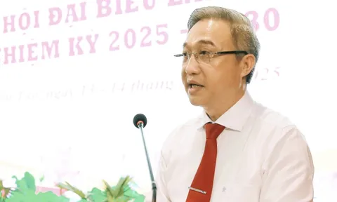 Phường Tân Tạo nhiệm kỳ mới: Đẩy mạnh phát triển lĩnh vực thương mại - dịch vụ
