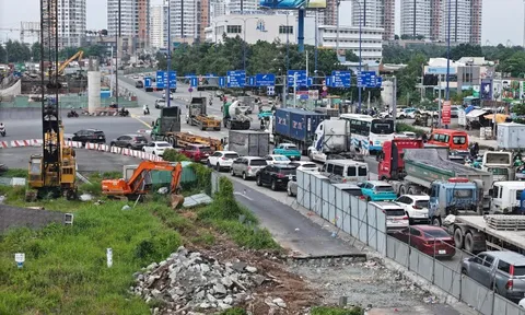 Nút giao An Phú chậm tiến độ: Có nhà thầu cả năm chỉ làm được 7% khối lượng