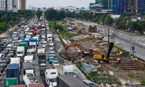 Toàn cảnh nút giao An Phú: Cửa ngõ phía đông TP.HCM chậm tiến độ
