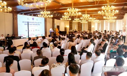 Chiến lược chinh phục thị trường du lịch tỷ đô và cơ hội bứt phá cho Việt Nam