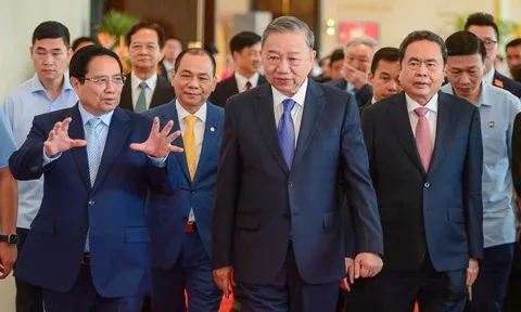 Tổng Bí thư, Thủ tướng dự khai mạc triển lãm thành tựu đất nước 80 năm