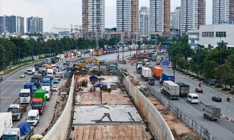4 gói thầu ở nút giao An Phú thuộc diện 'cảnh báo đỏ': Chờ giải pháp đột phá tuần tới