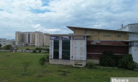 VIDEO: Cận cảnh trung tâm đào tạo ở Huế đang rao đấu giá hơn 340 tỷ đồng