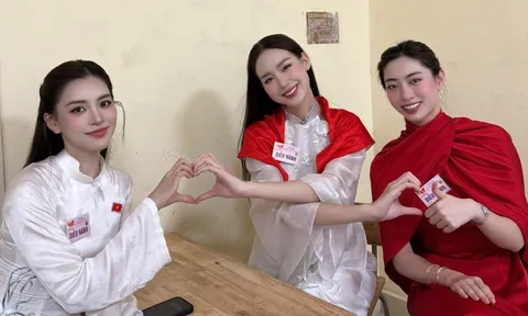 Hoa hậu Tiểu Vy, Bảo Ngọc, Lương Thùy Linh hòa cùng niềm vui ngày Quốc khánh 2-9